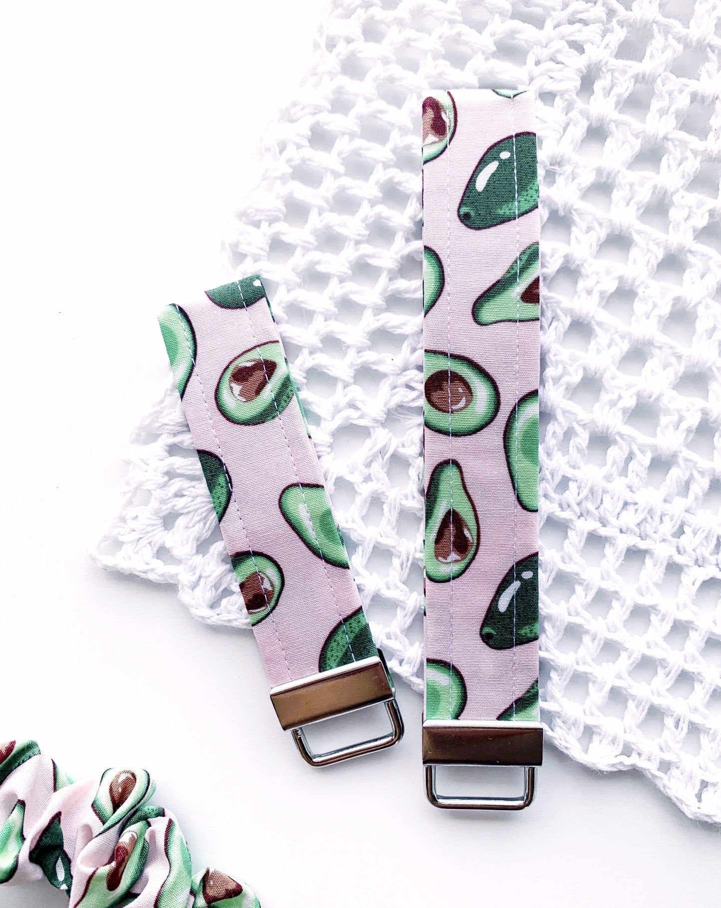 avo wristlet