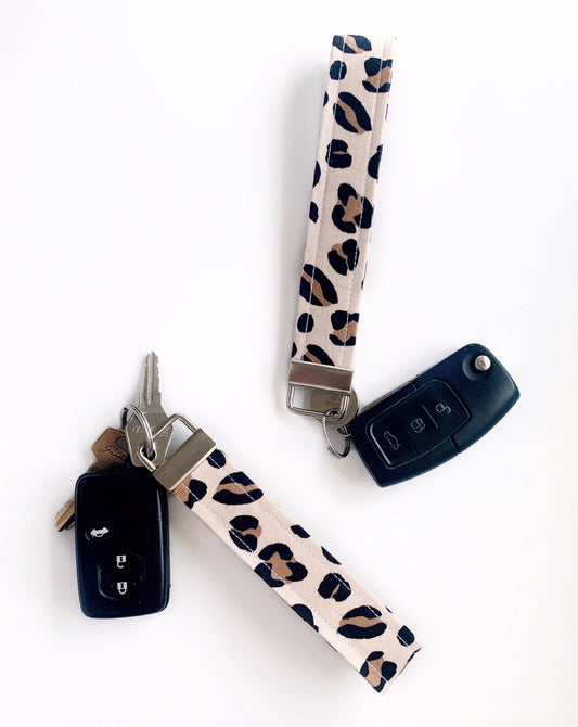 brown leopard wristlet