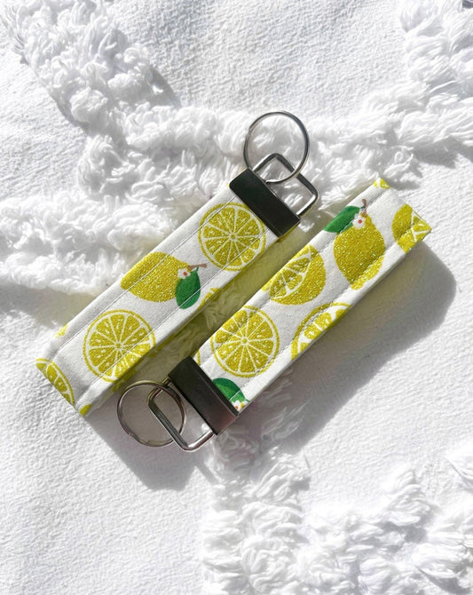 splash of lime wristlet